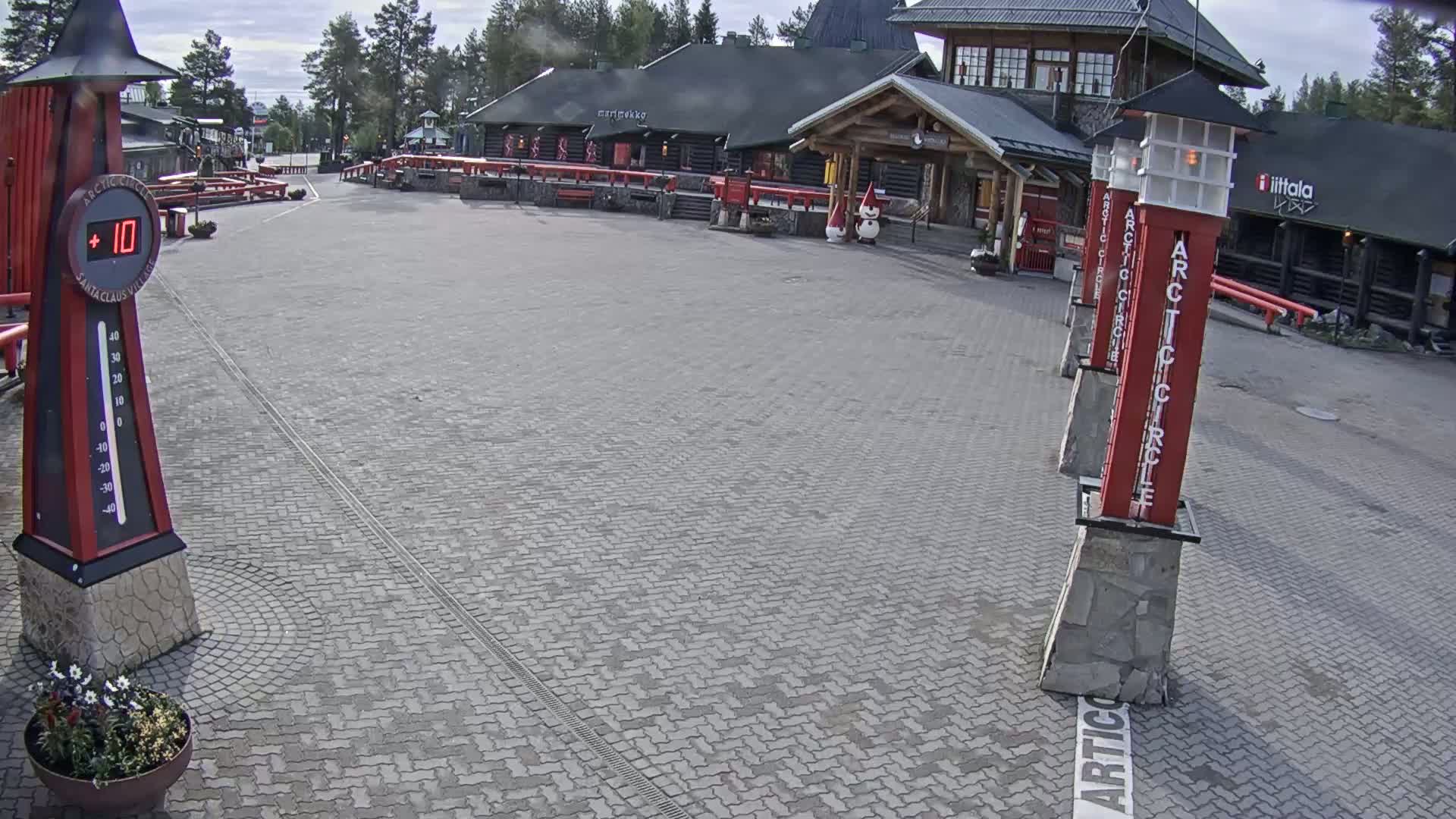 Santa Claus Village Live Cam - Rovaniemi, Lapland, Finland