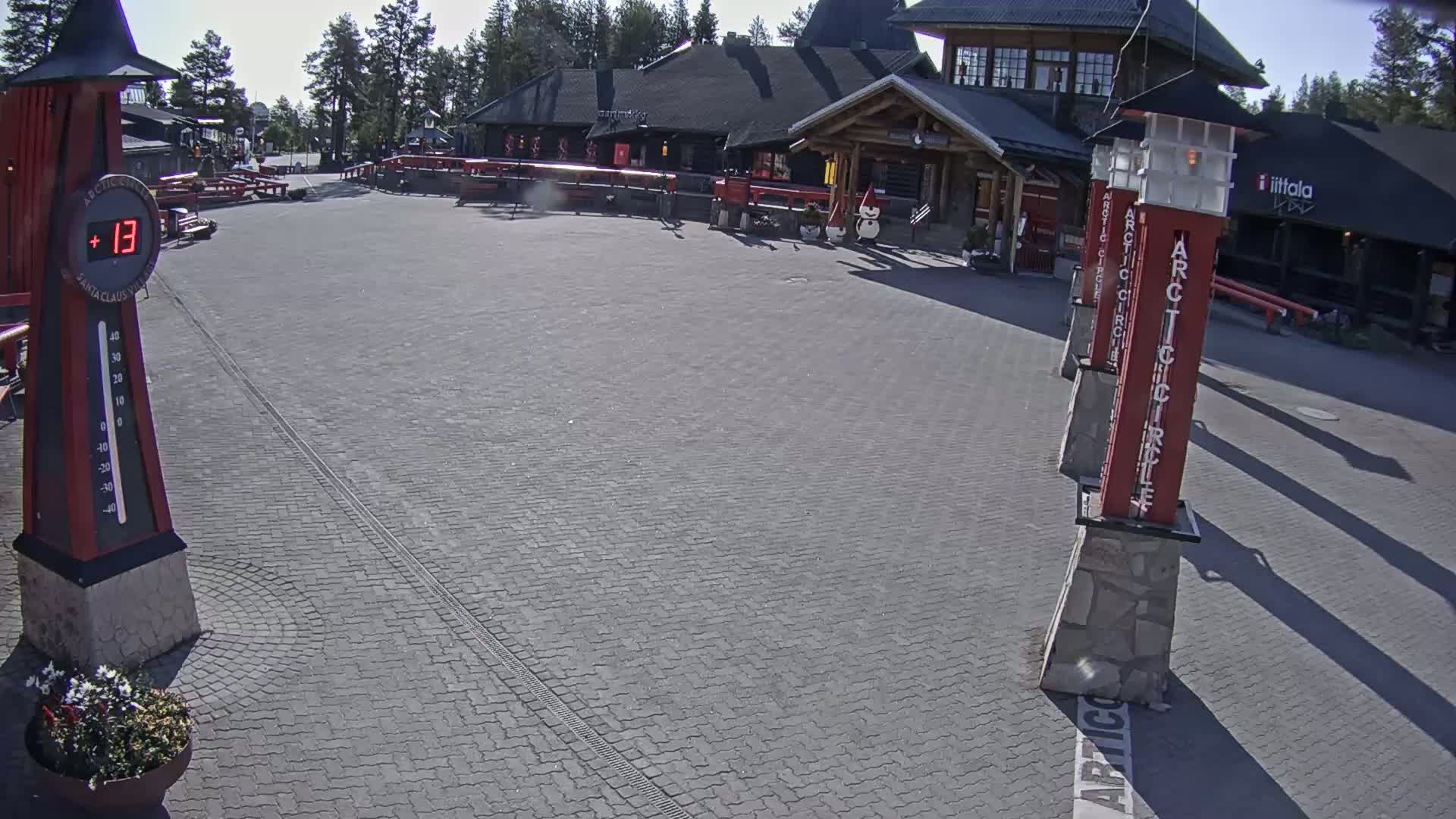 Santa Claus Village Live Cam - Rovaniemi, Lapland, Finland