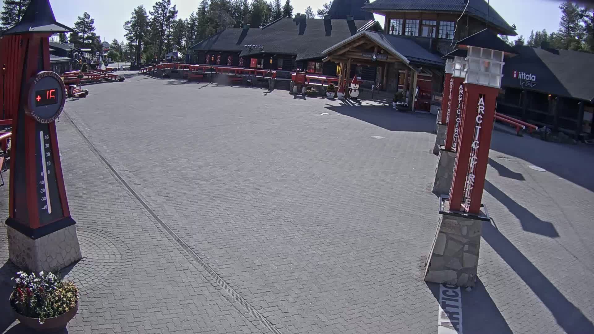 Santa Claus Village Live Cam - Rovaniemi, Lapland, Finland