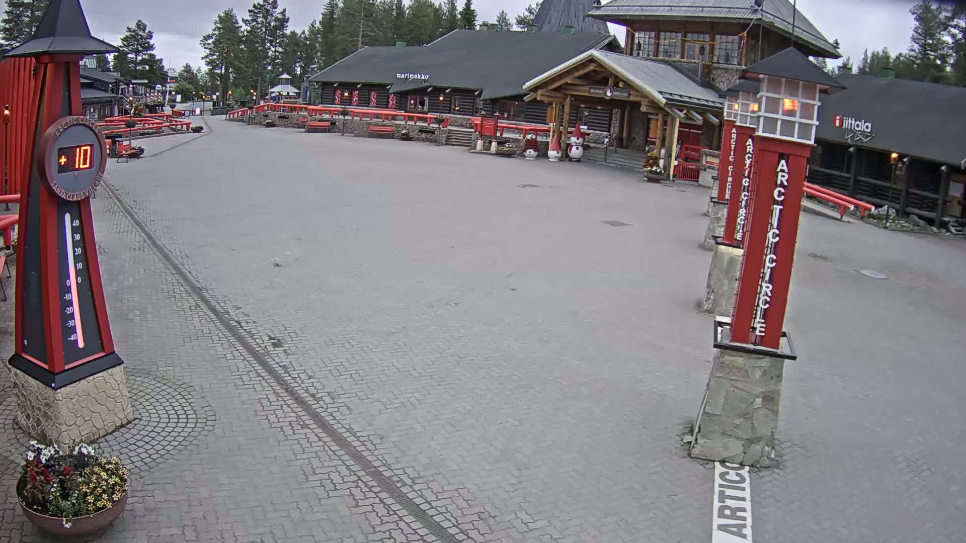 Santa Claus Village Live Cam - Rovaniemi, Lapland, Finland