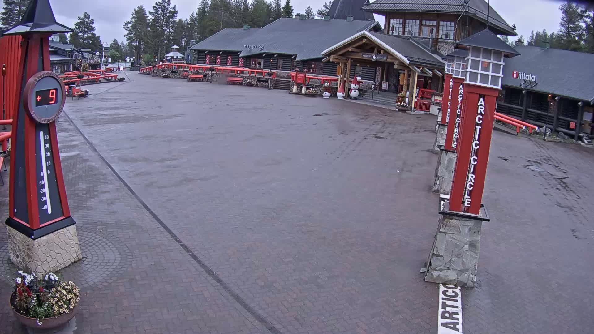 Santa Claus Village Live Cam - Rovaniemi, Lapland, Finland