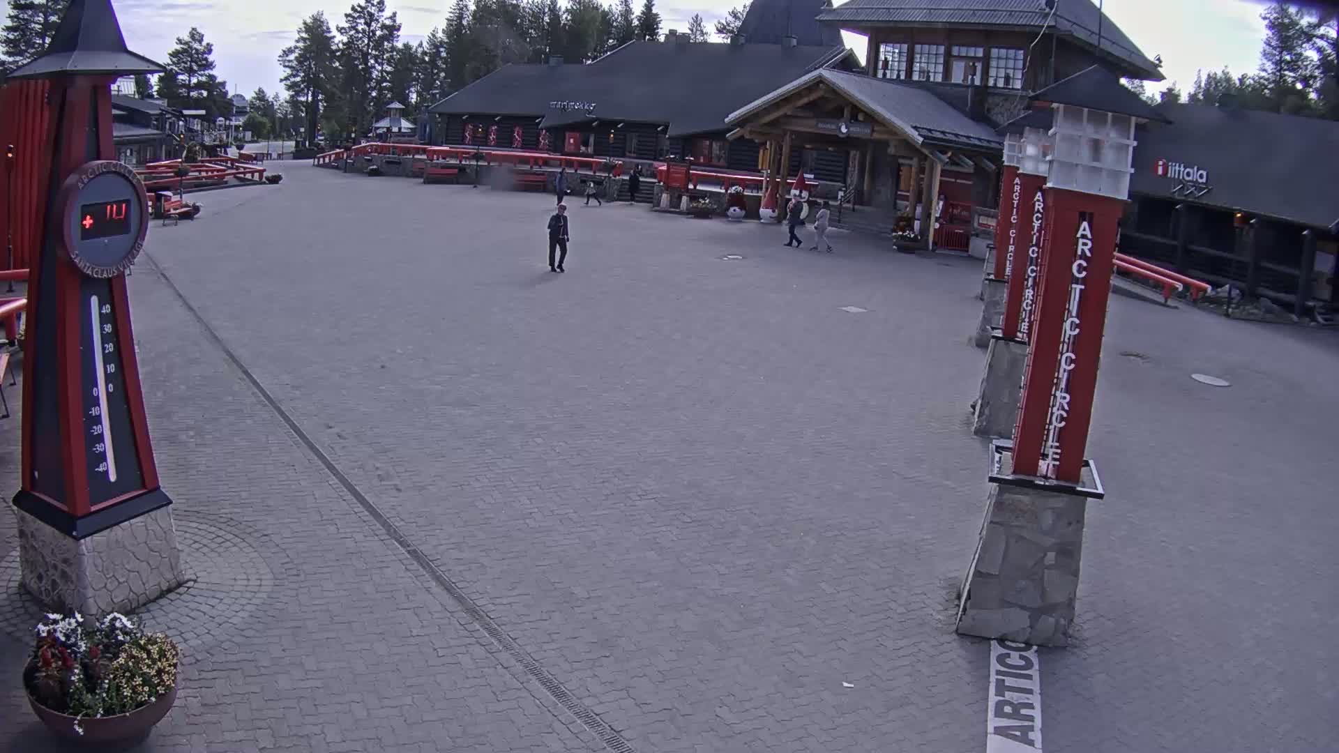 Santa Claus Village Live Cam - Rovaniemi, Lapland, Finland