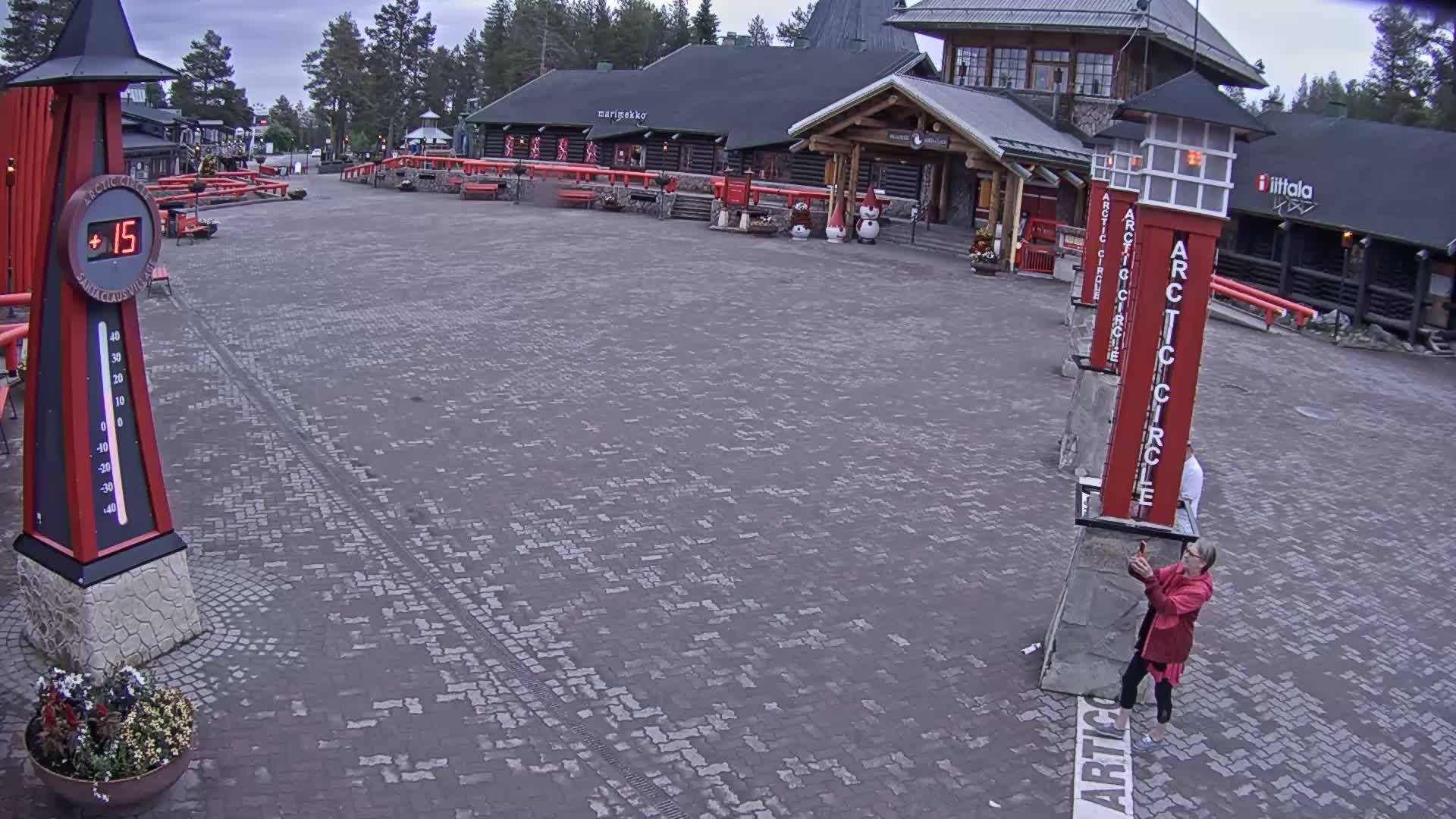 Santa Claus Village Live Cam - Rovaniemi, Lapland, Finland