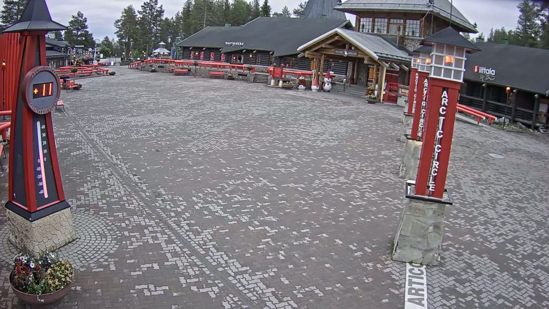 Santa Claus Village Live Cam - Rovaniemi, Lapland, Finland