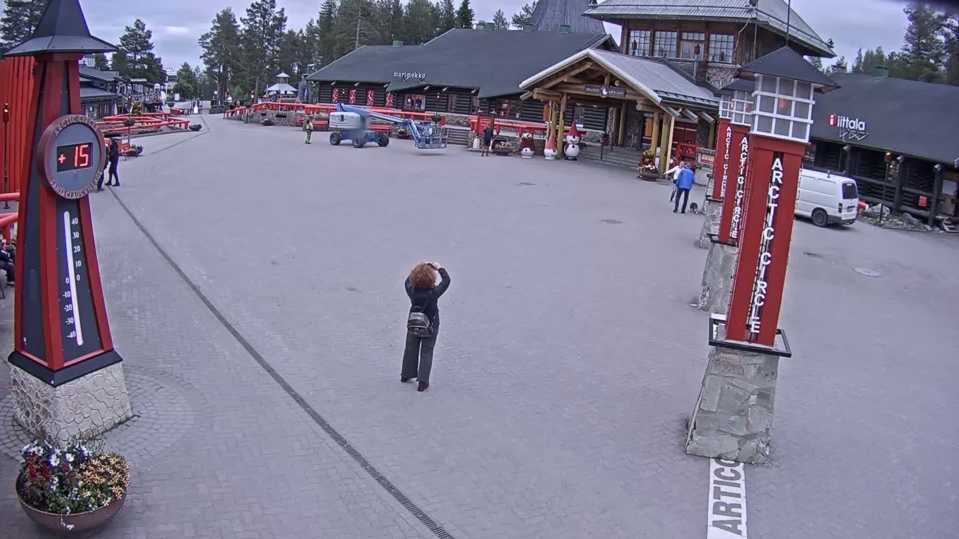 Santa Claus Village Live Cam - Rovaniemi, Lapland, Finland