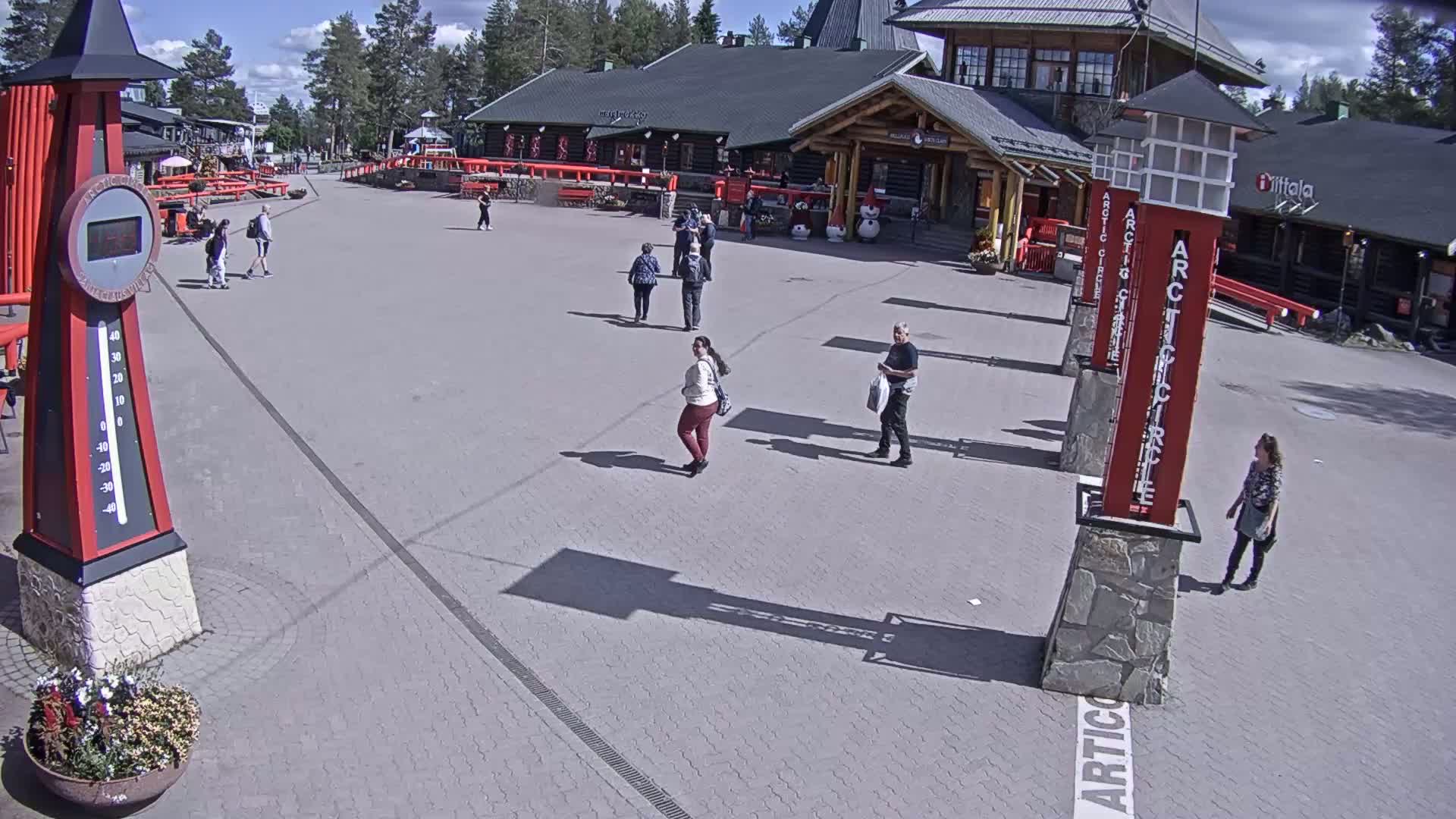 Santa Claus Village Live Cam - Rovaniemi, Lapland, Finland