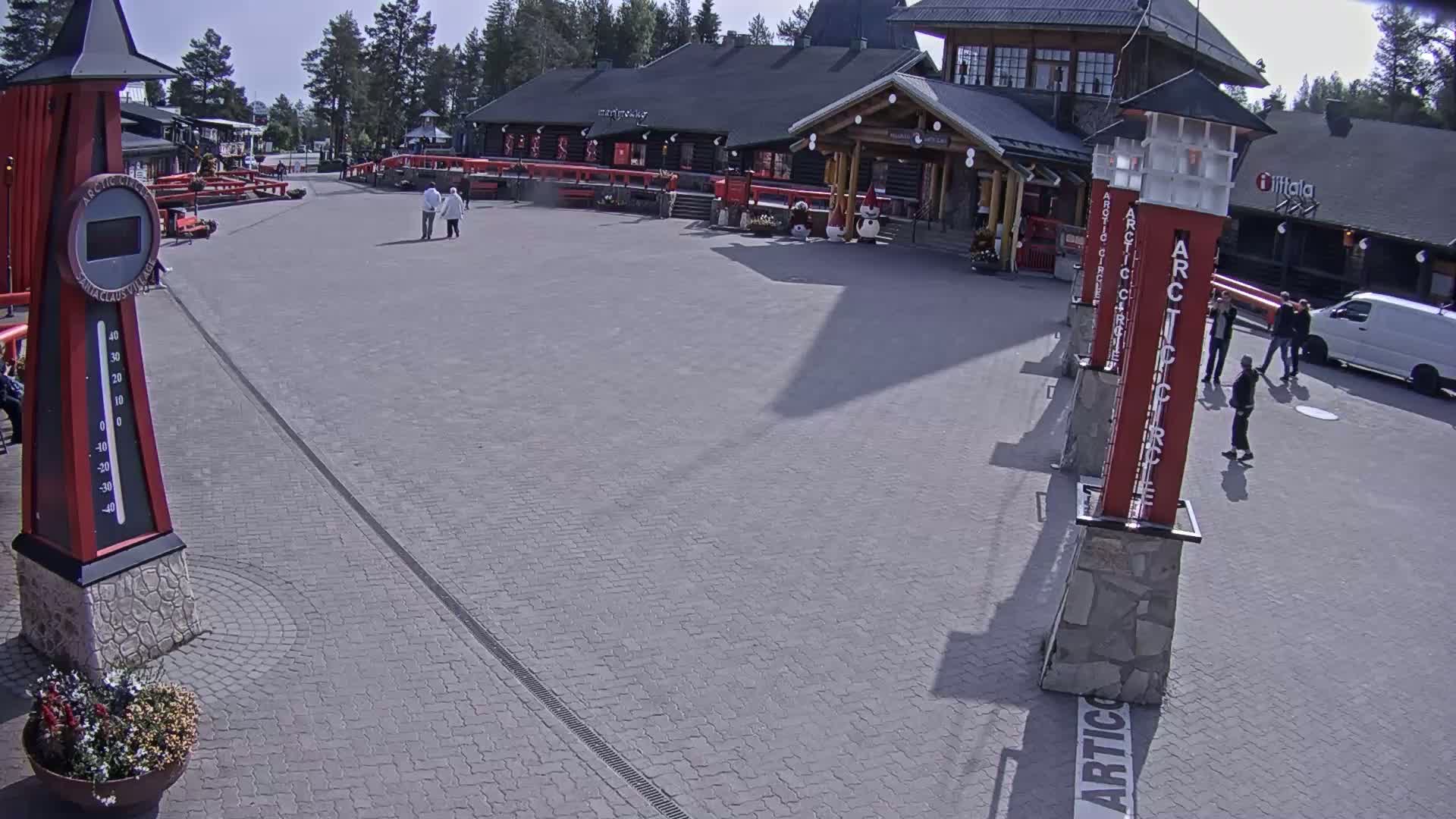 Santa Claus Village Live Cam - Rovaniemi, Lapland, Finland