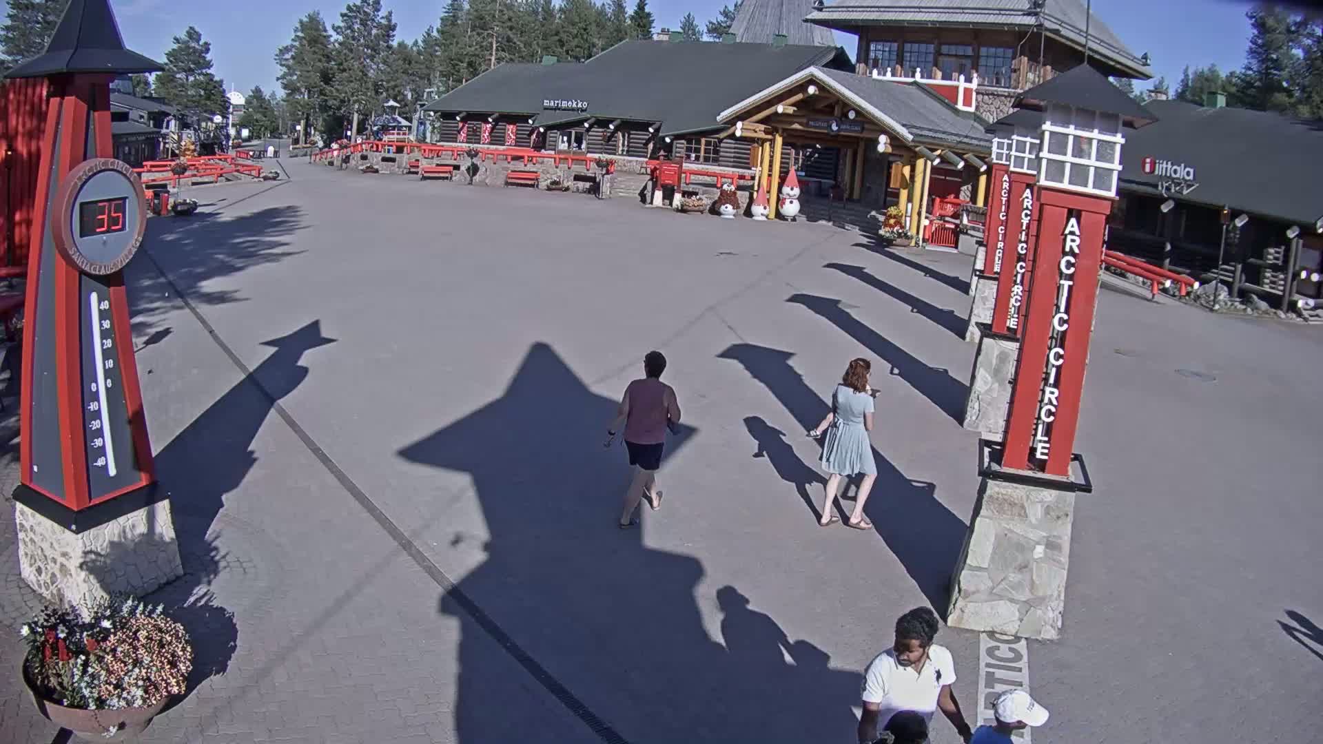 Santa Claus Village Live Cam - Rovaniemi, Lapland, Finland