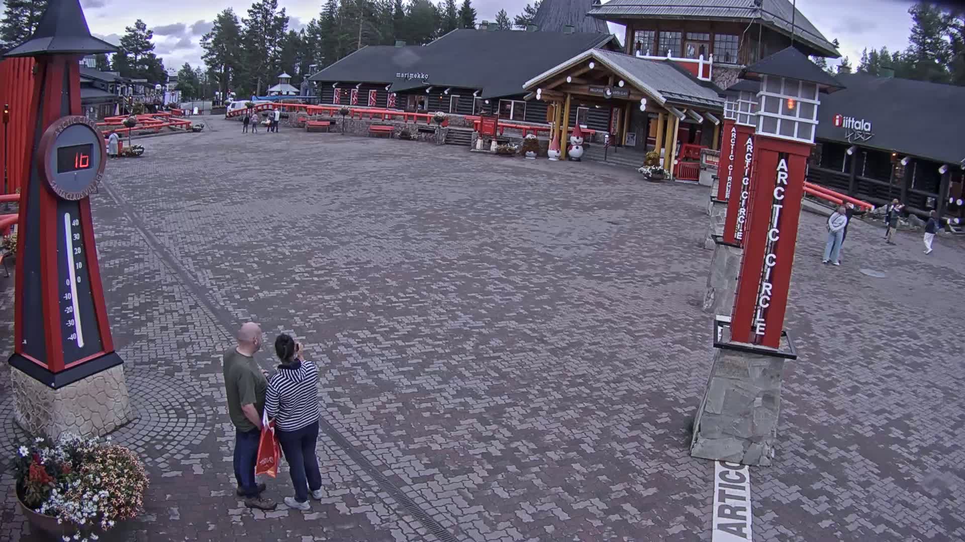 Santa Claus Village Live Cam - Rovaniemi, Lapland, Finland