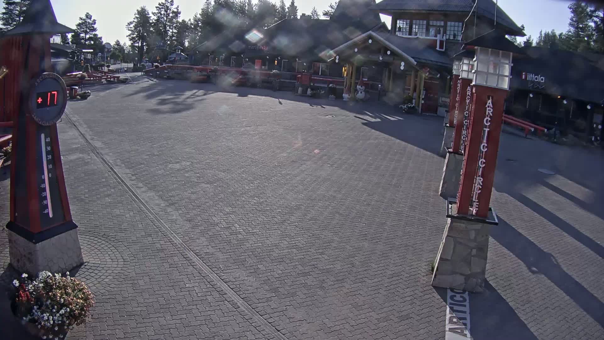 Santa Claus Village Live Cam - Rovaniemi, Lapland, Finland