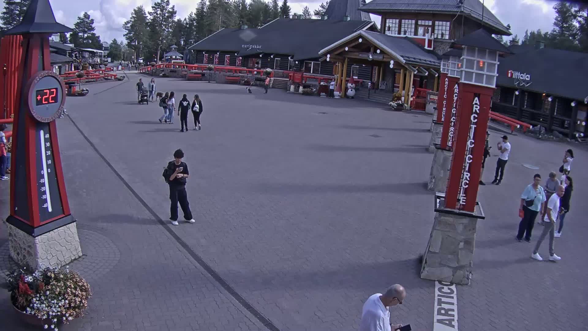Santa Claus Village Live Cam - Rovaniemi, Lapland, Finland