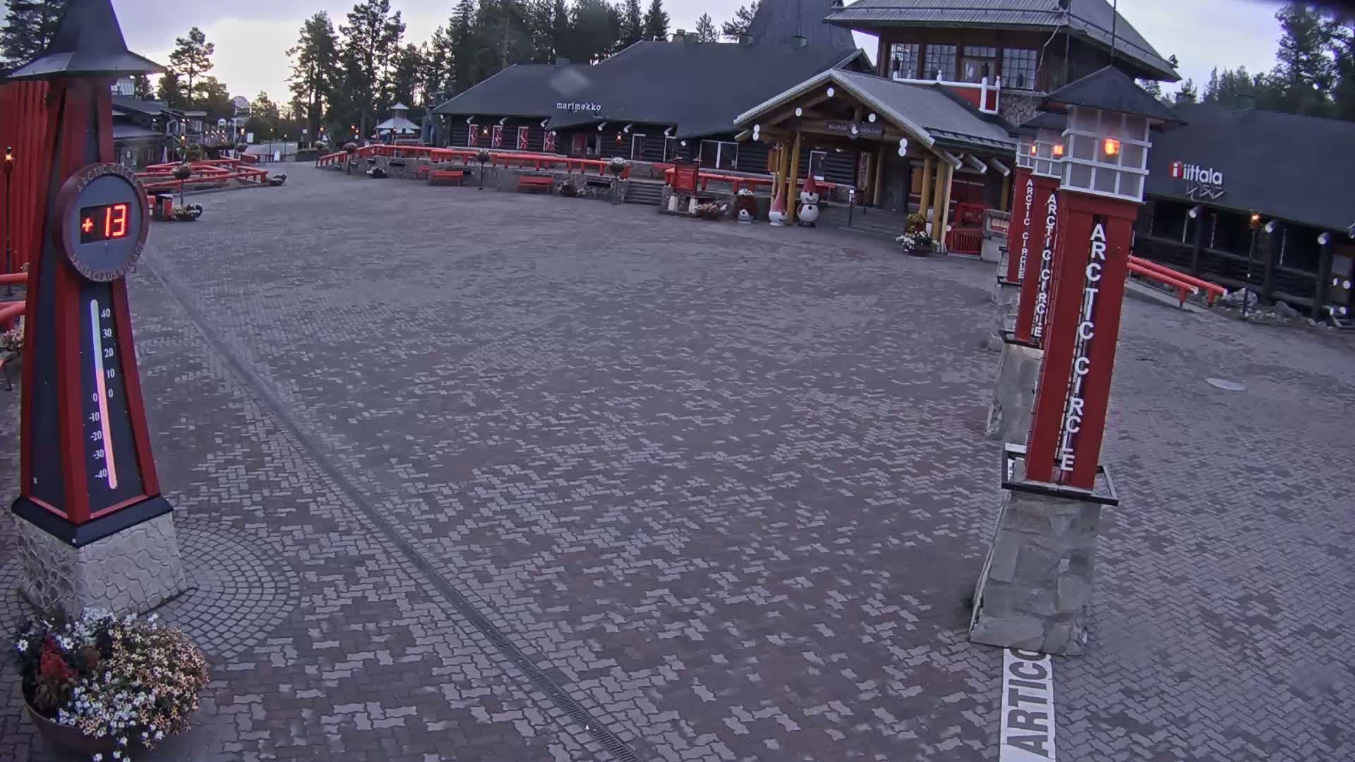 Santa Claus Village Live Cam - Rovaniemi, Lapland, Finland