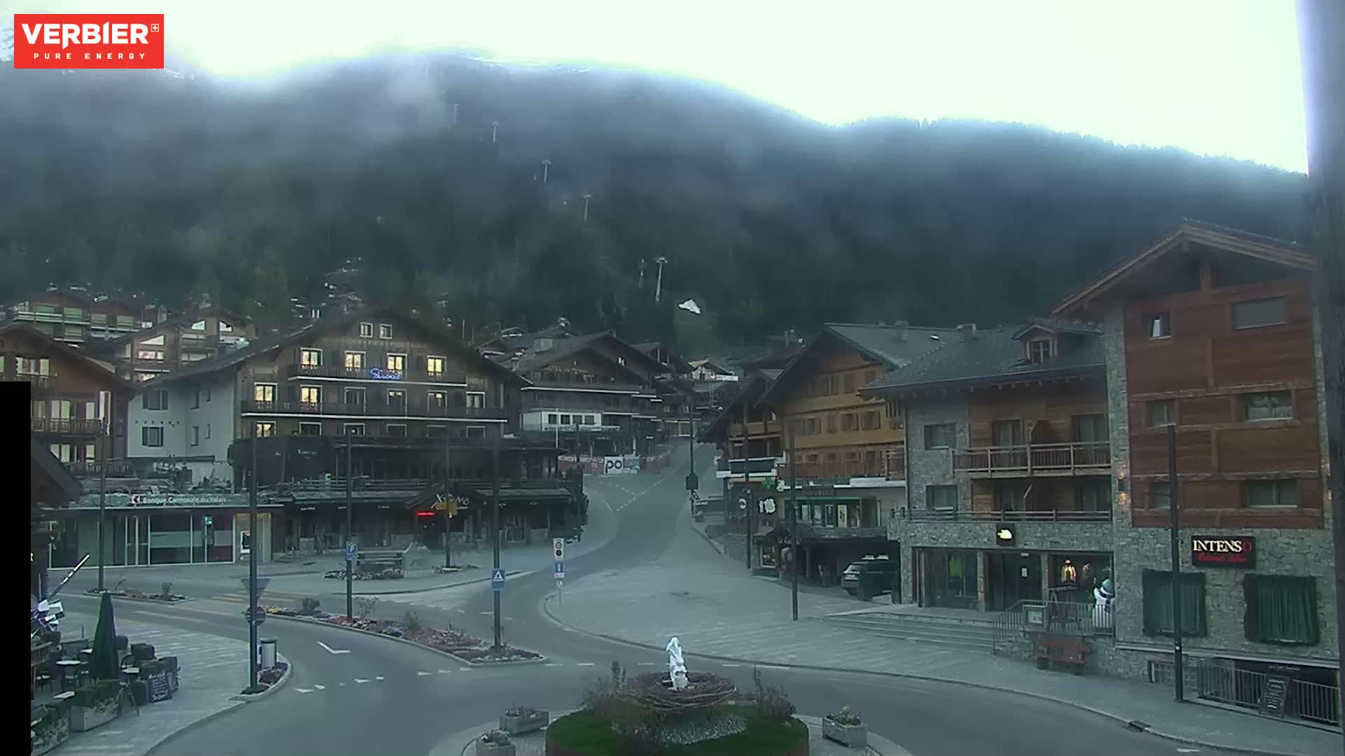 Verbier Ski Village  Center Live Cam - Val de Bagnes, Valais, Switzerland