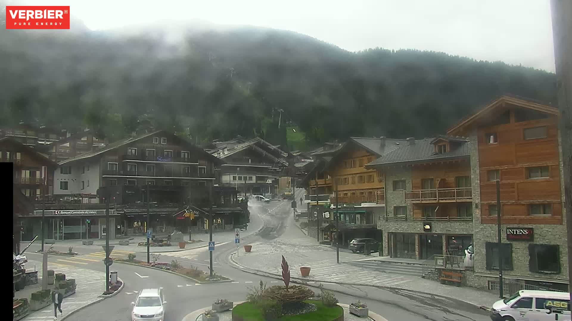 Verbier Ski Village  Center Live Cam - Val de Bagnes, Valais, Switzerland