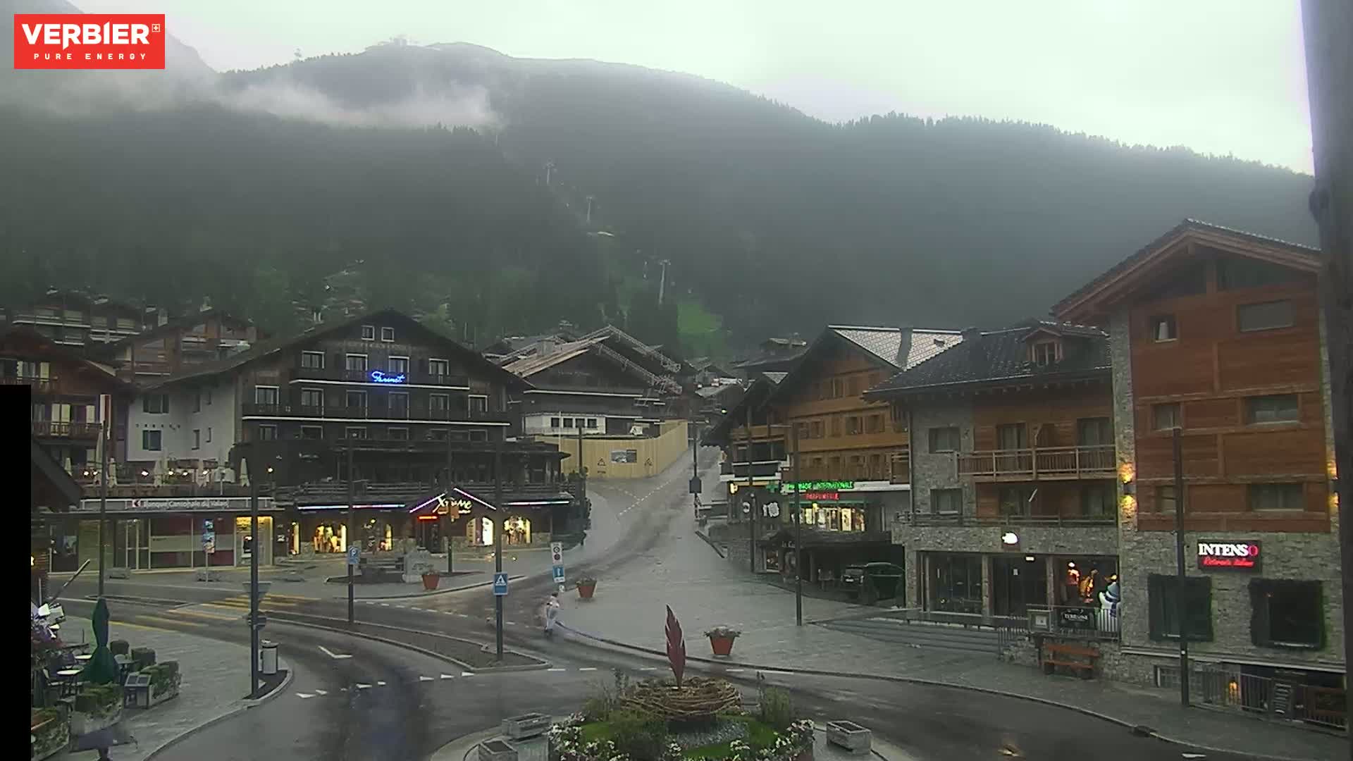 Verbier Ski Village  Center Live Cam - Val de Bagnes, Valais, Switzerland