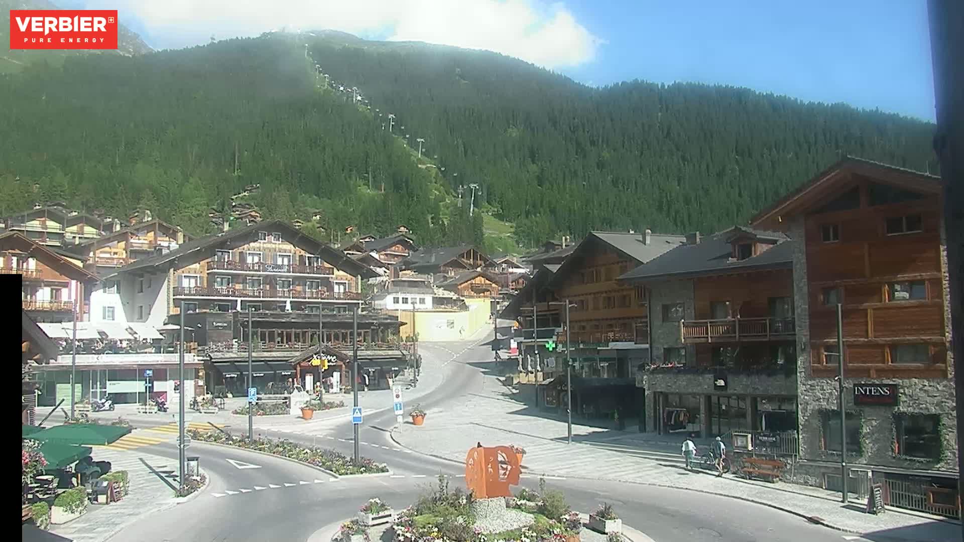 Verbier Ski Village  Center Live Cam - Val de Bagnes, Valais, Switzerland