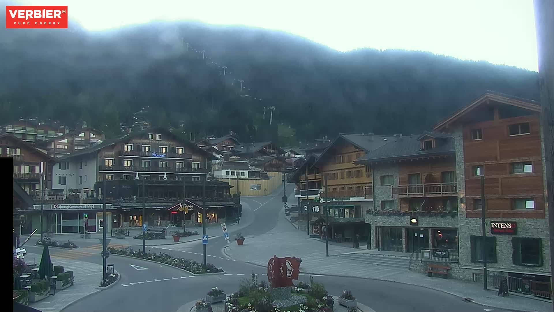 Verbier Ski Village  Center Live Cam - Val de Bagnes, Valais, Switzerland
