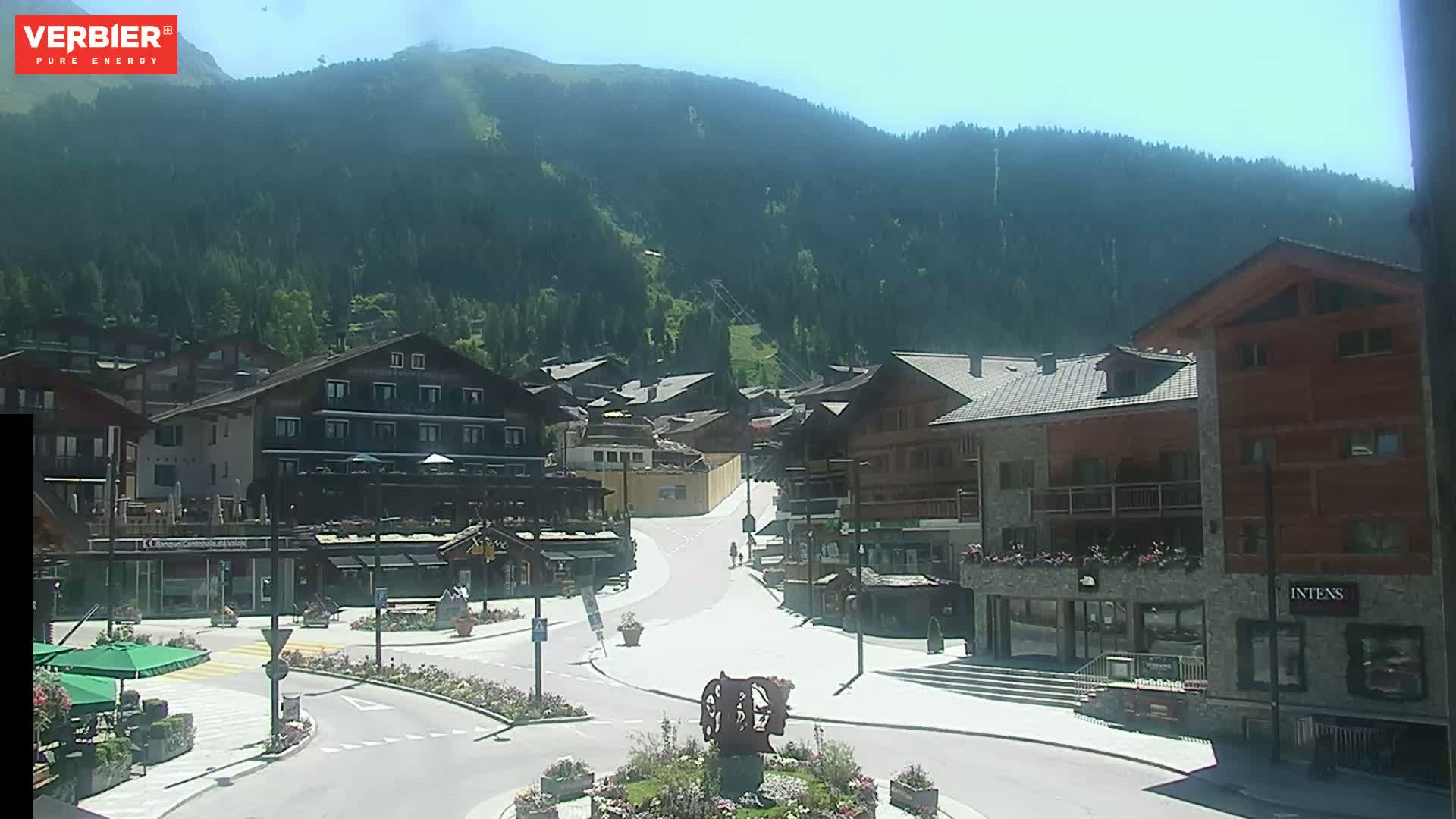 Verbier Ski Village  Center Live Cam - Val de Bagnes, Valais, Switzerland