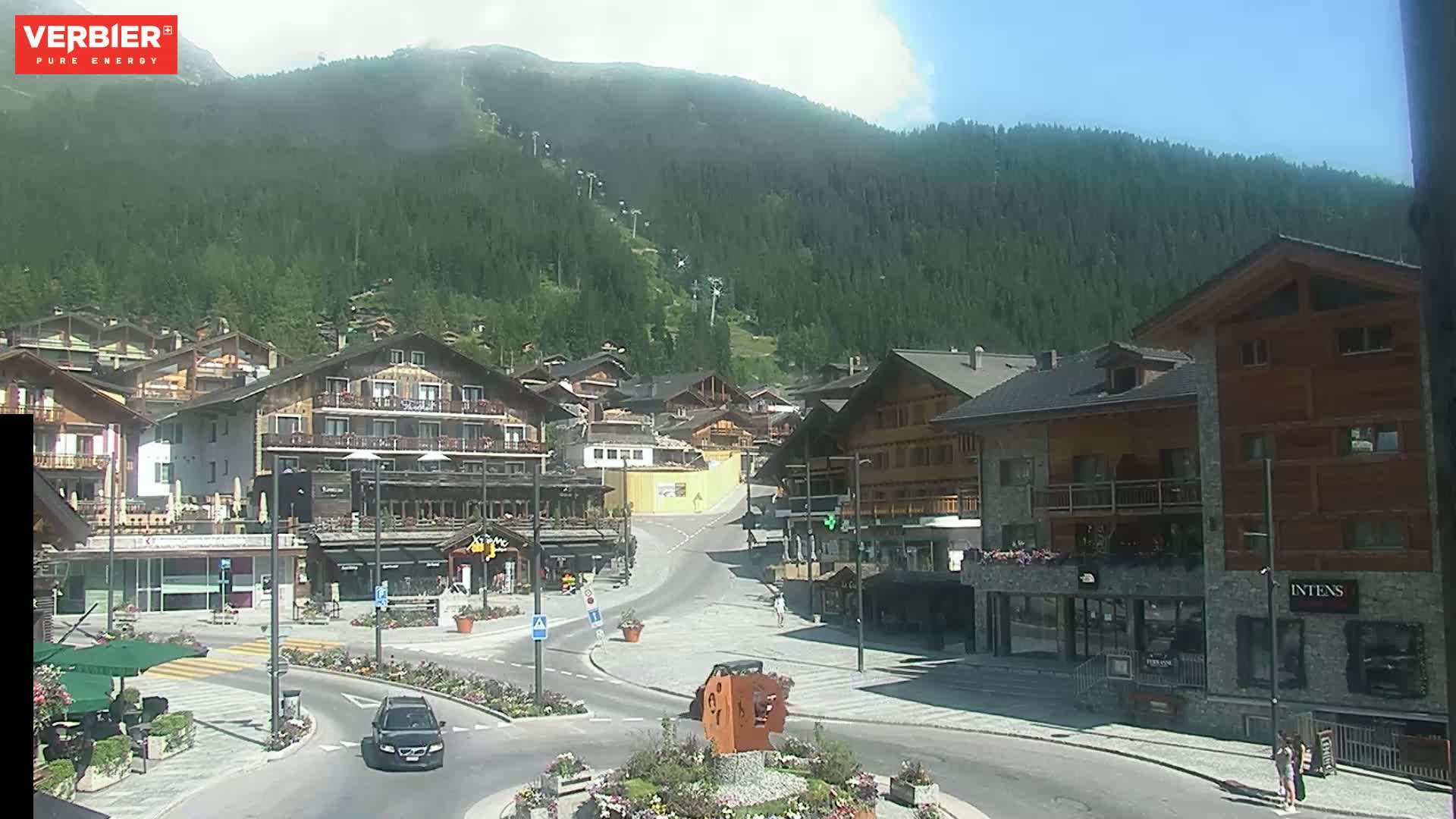 Verbier Ski Village  Center Live Cam - Val de Bagnes, Valais, Switzerland