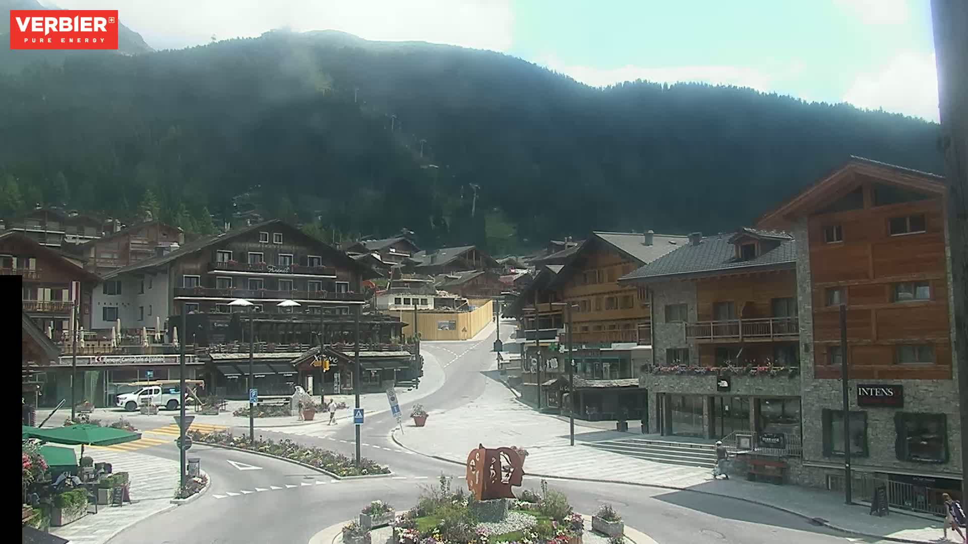 Verbier Ski Village  Center Live Cam - Val de Bagnes, Valais, Switzerland