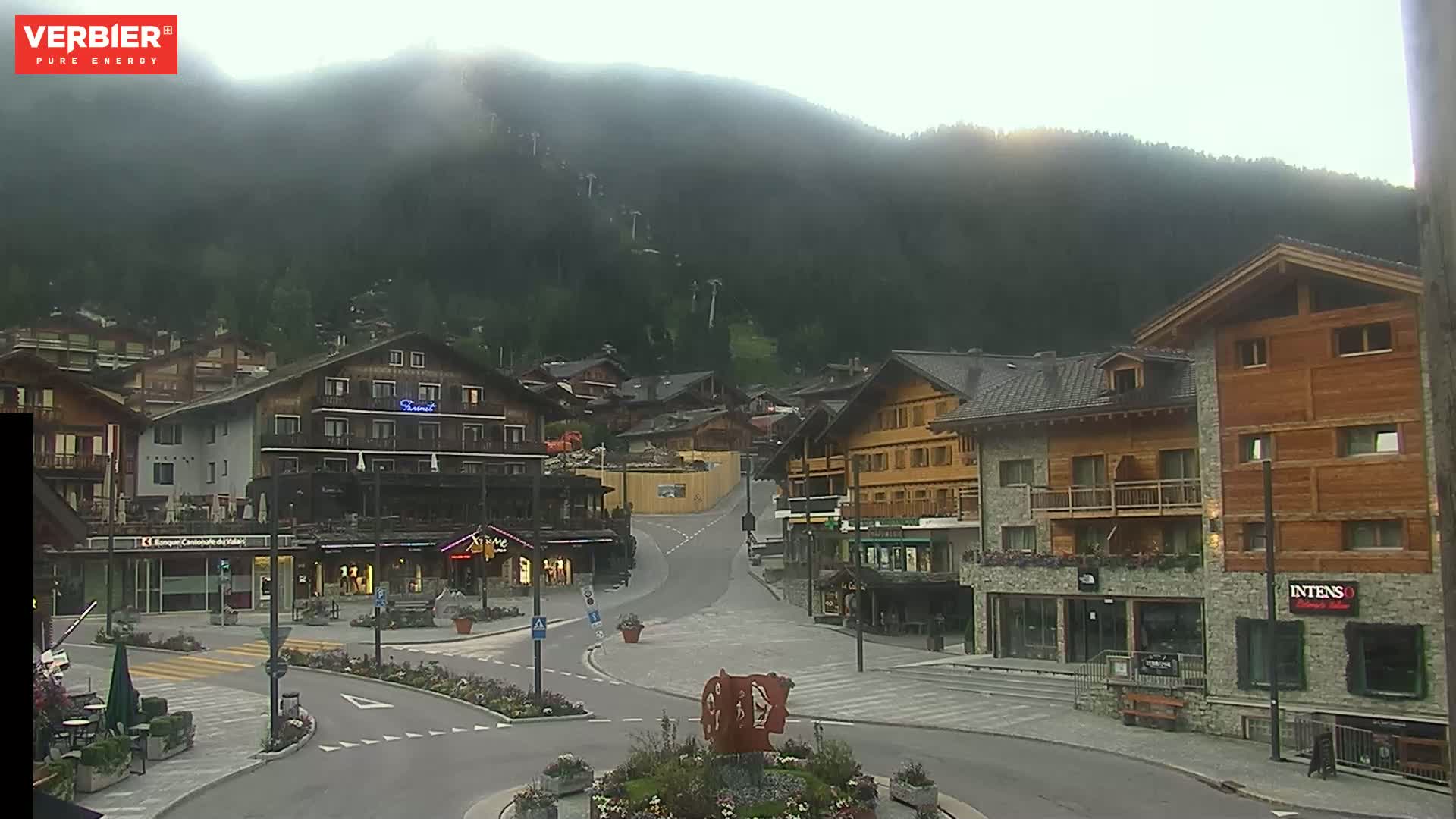 Verbier Ski Village  Center Live Cam - Val de Bagnes, Valais, Switzerland