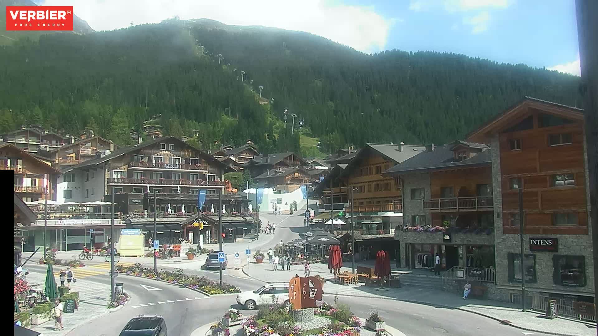 Verbier Ski Village  Center Live Cam - Val de Bagnes, Valais, Switzerland