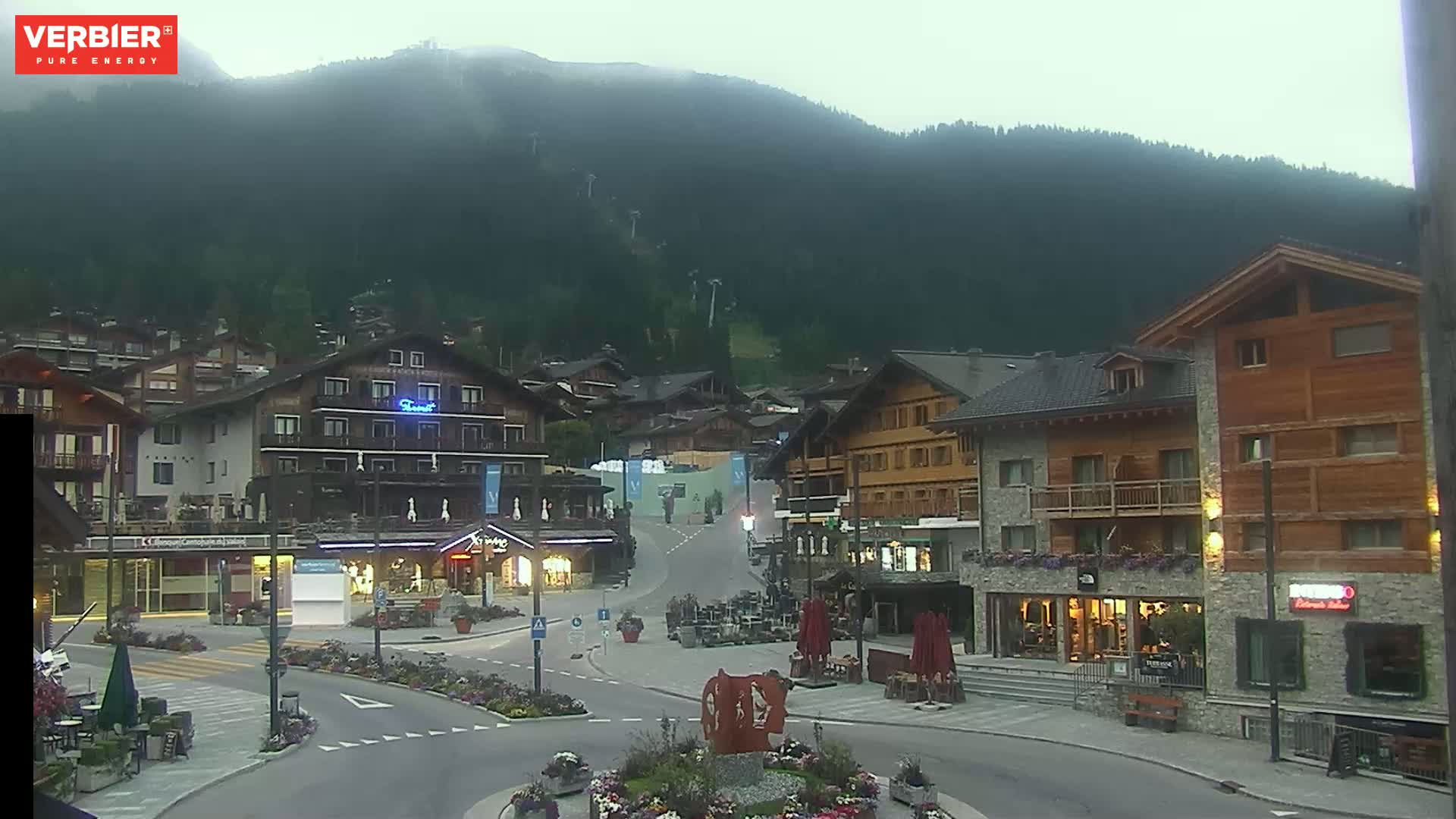 Verbier Ski Village  Center Live Cam - Val de Bagnes, Valais, Switzerland