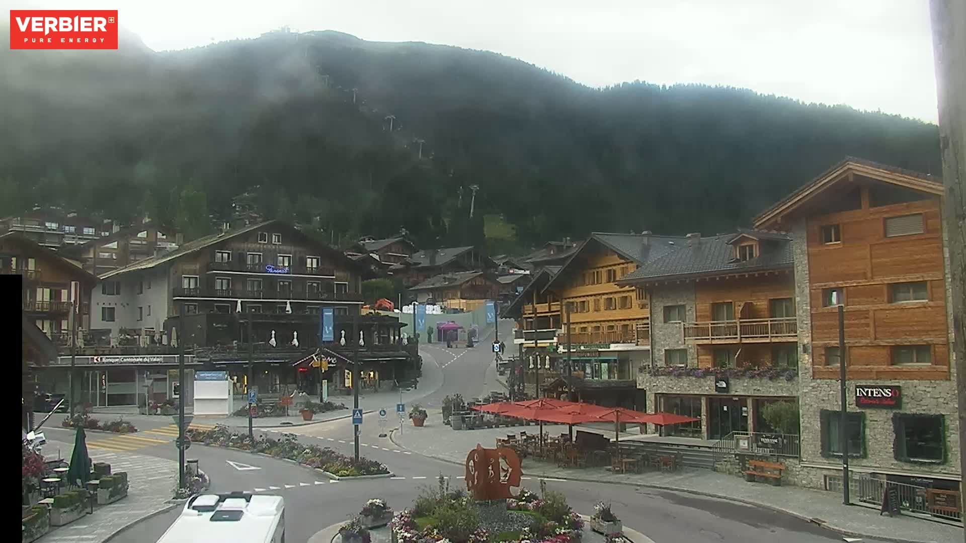 Verbier Ski Village  Center Live Cam - Val de Bagnes, Valais, Switzerland