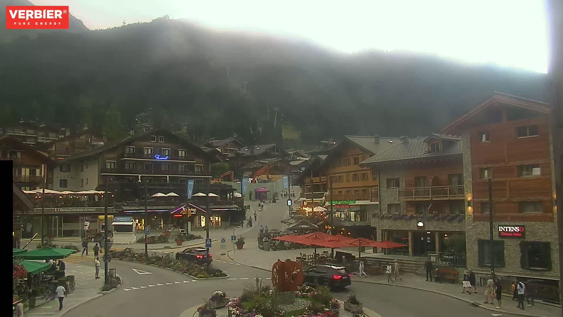 Verbier Ski Village  Center Live Cam - Val de Bagnes, Valais, Switzerland