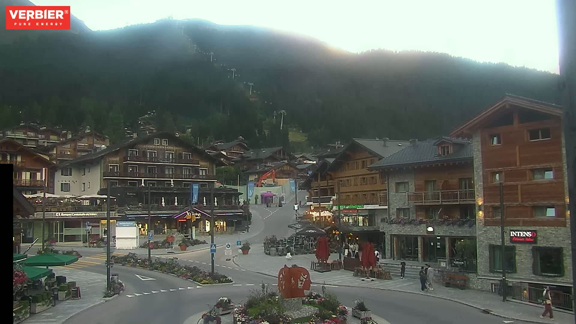 Verbier Ski Village  Center Live Cam - Val de Bagnes, Valais, Switzerland