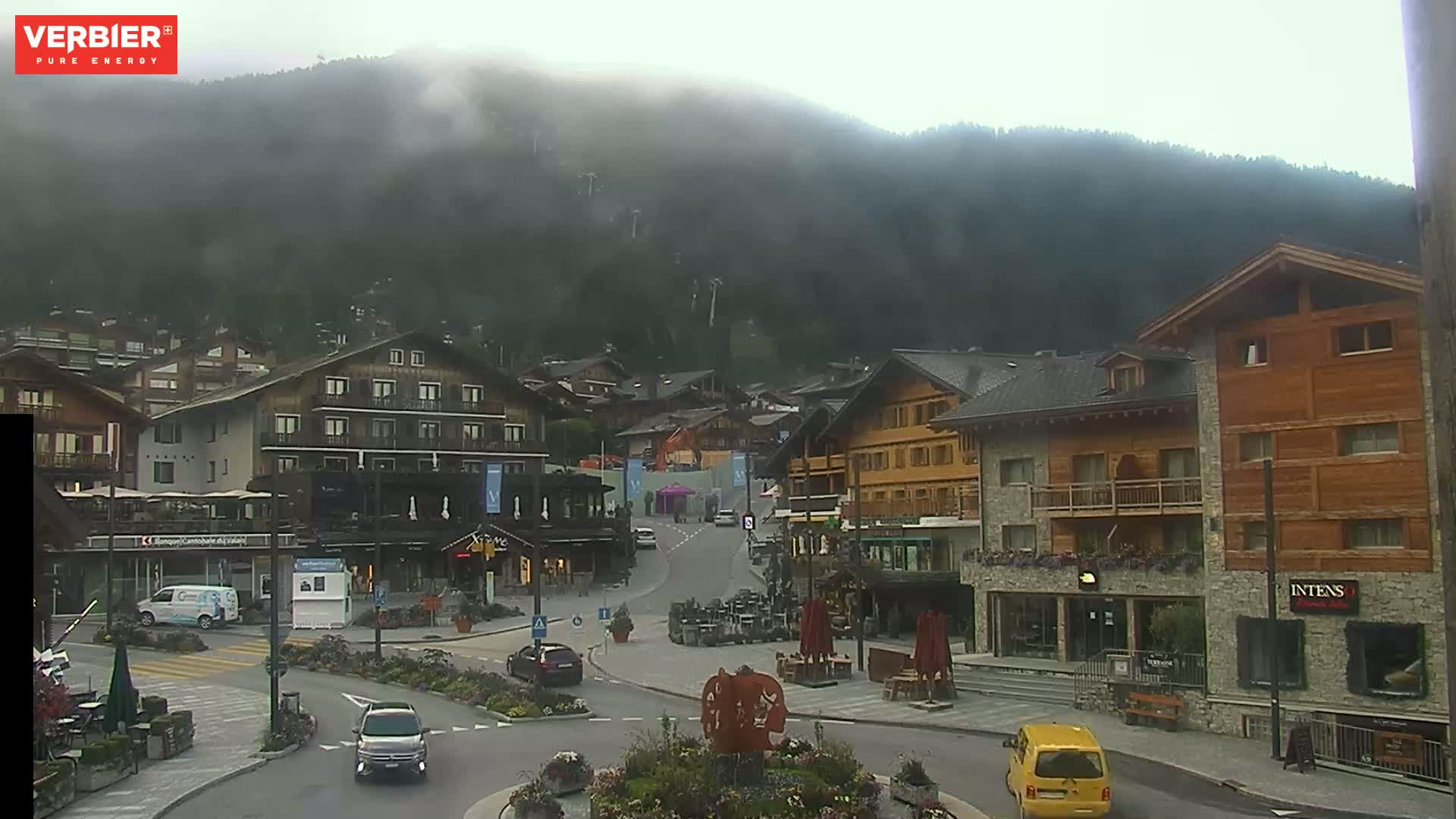 Verbier Ski Village  Center Live Cam - Val de Bagnes, Valais, Switzerland