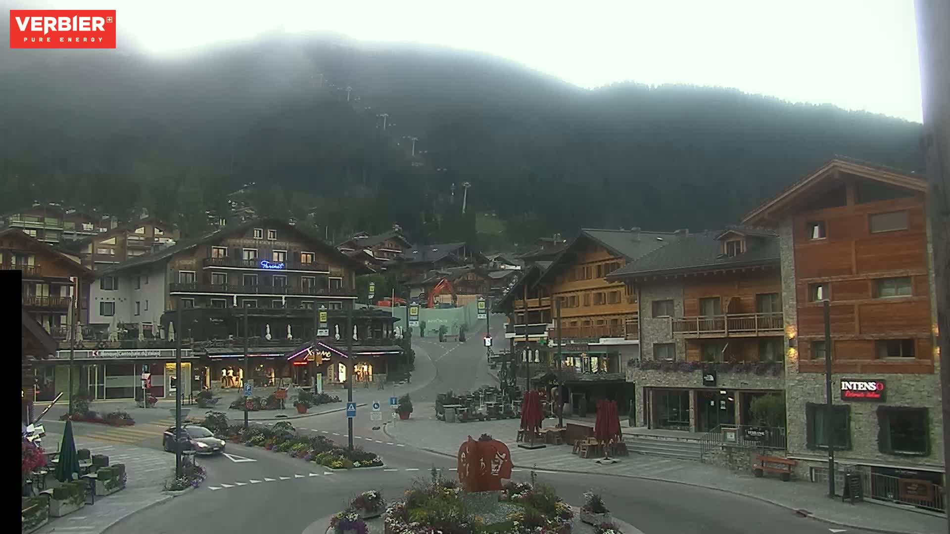 Verbier Ski Village  Center Live Cam - Val de Bagnes, Valais, Switzerland