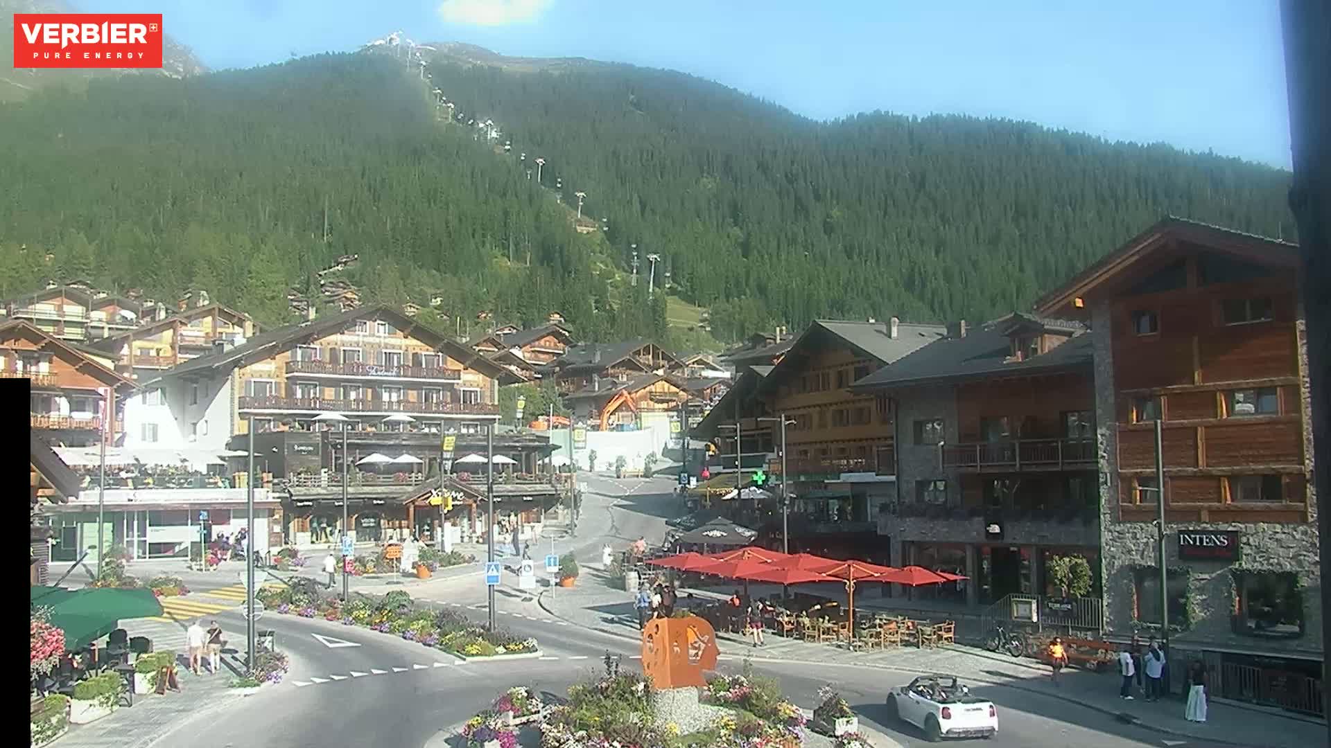 Verbier Ski Village  Center Live Cam - Val de Bagnes, Valais, Switzerland