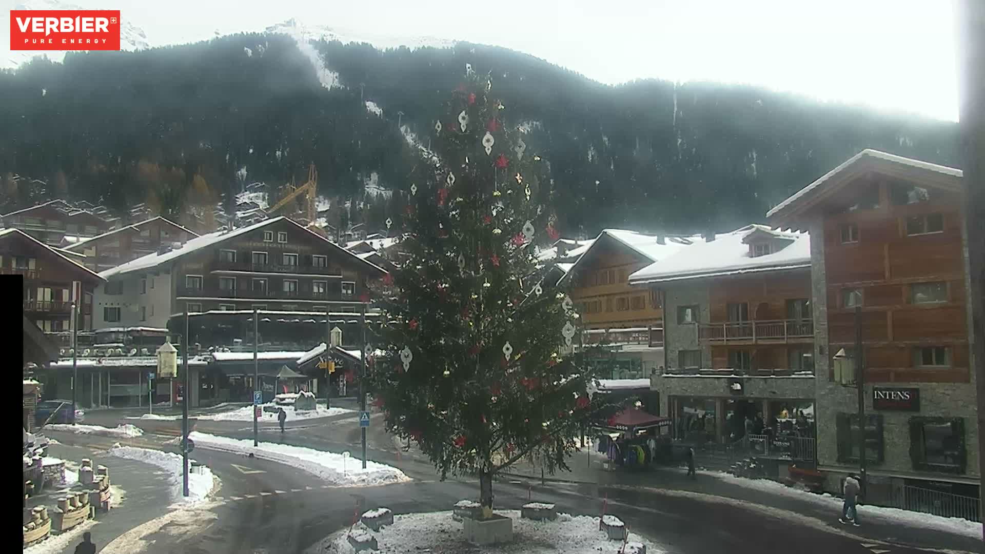 Verbier Ski Village  Center Live Cam - Val de Bagnes, Valais, Switzerland