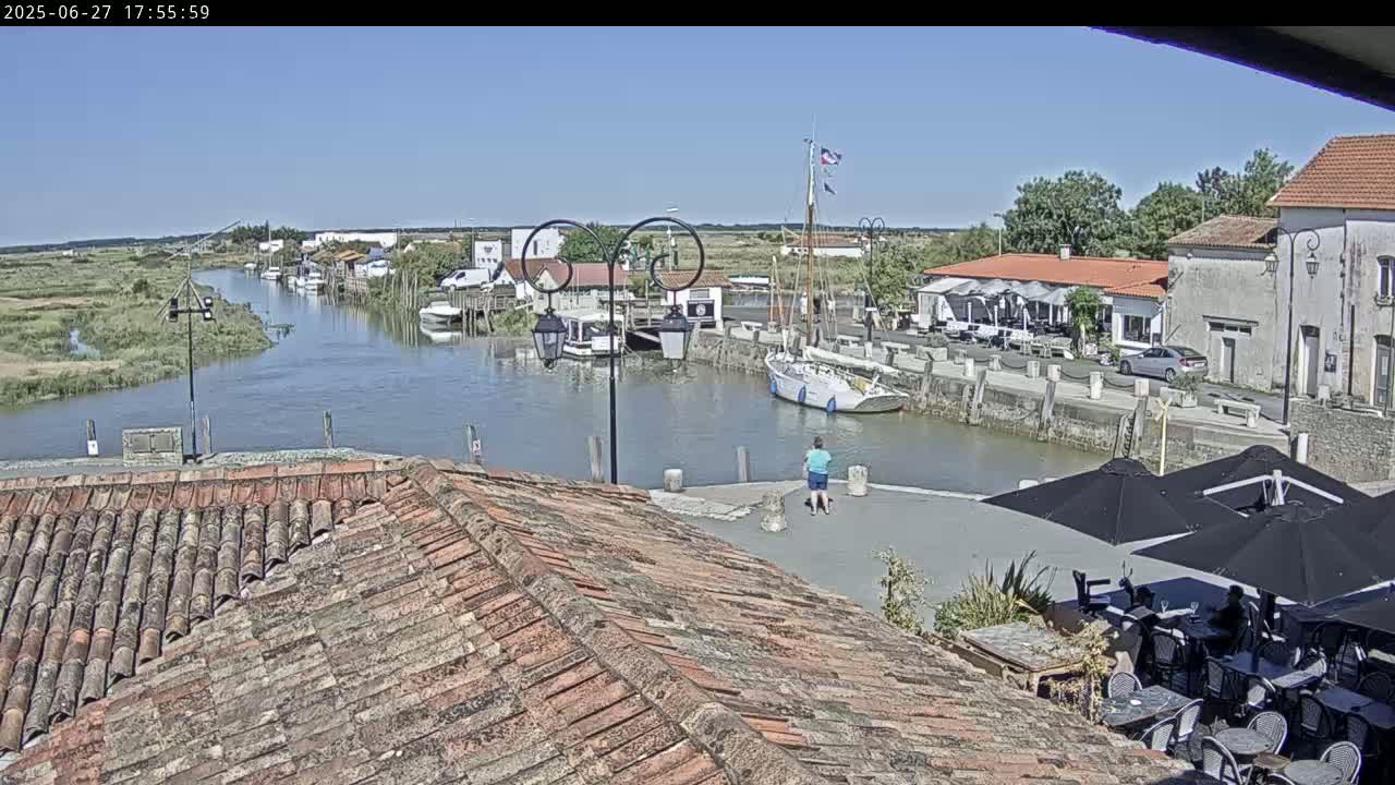 Mornac-sur-Seudre Village Live Cam - Rochefort, Charente-Maritime, Nouvelle-Aquitaine, France