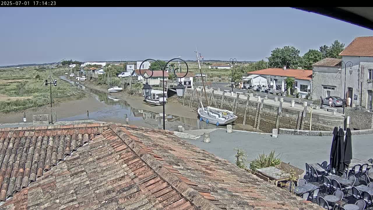 Mornac-sur-Seudre Village Live Cam - Rochefort, Charente-Maritime, Nouvelle-Aquitaine, France
