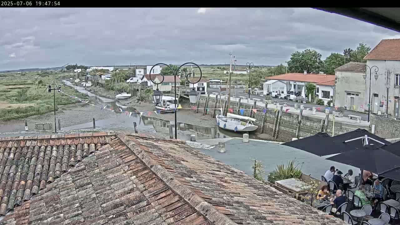 Mornac-sur-Seudre Village Live Cam - Rochefort, Charente-Maritime, Nouvelle-Aquitaine, France