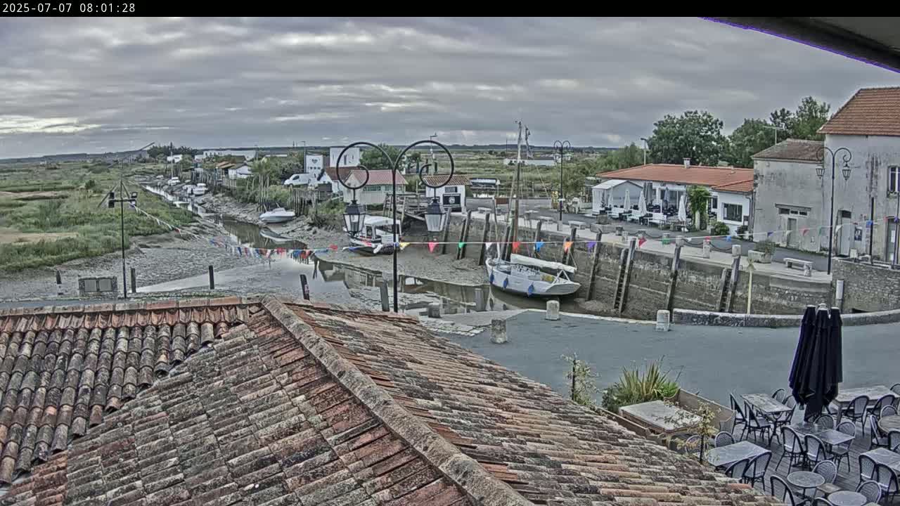 Mornac-sur-Seudre Village Live Cam - Rochefort, Charente-Maritime, Nouvelle-Aquitaine, France