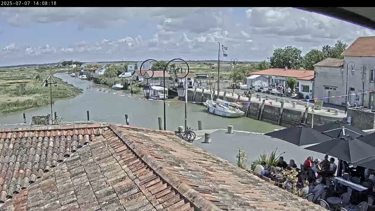 Mornac-sur-Seudre Village Live Cam - Rochefort, Charente-Maritime, Nouvelle-Aquitaine, France