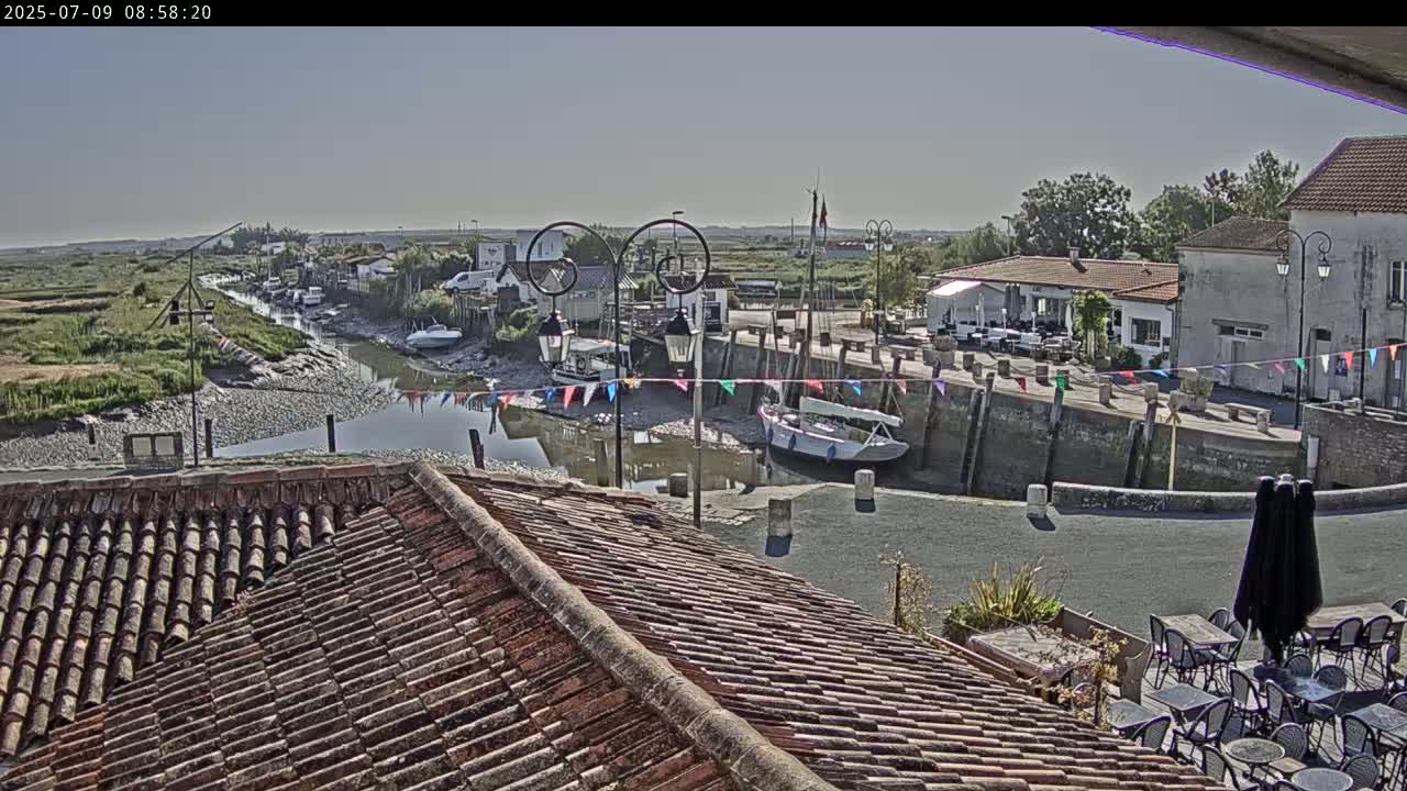 Mornac-sur-Seudre Village Live Cam - Rochefort, Charente-Maritime, Nouvelle-Aquitaine, France