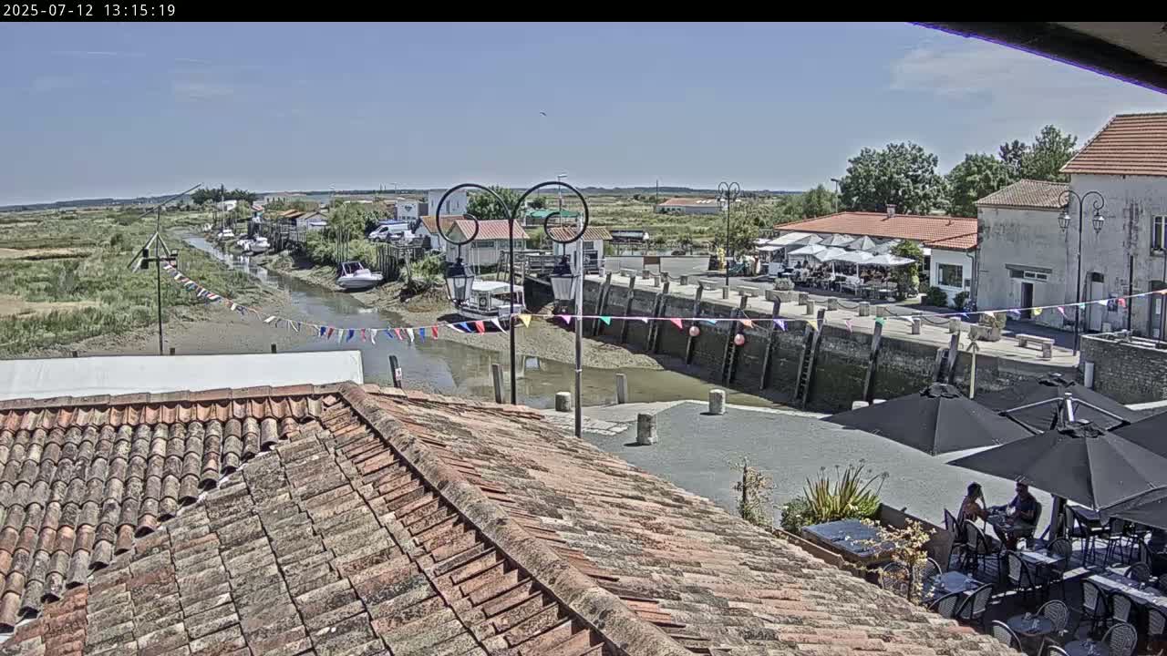 Mornac-sur-Seudre Village Live Cam - Rochefort, Charente-Maritime, Nouvelle-Aquitaine, France
