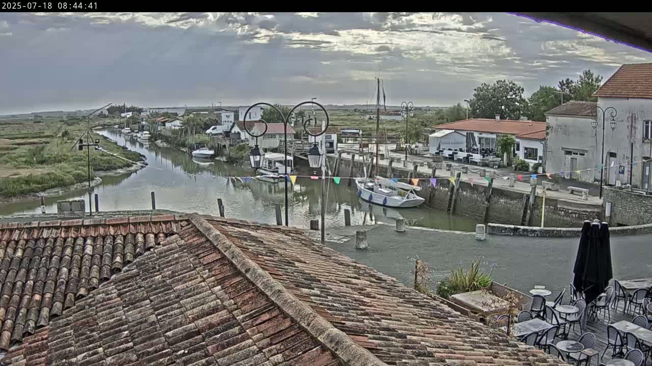 Mornac-sur-Seudre Village Live Cam - Rochefort, Charente-Maritime, Nouvelle-Aquitaine, France