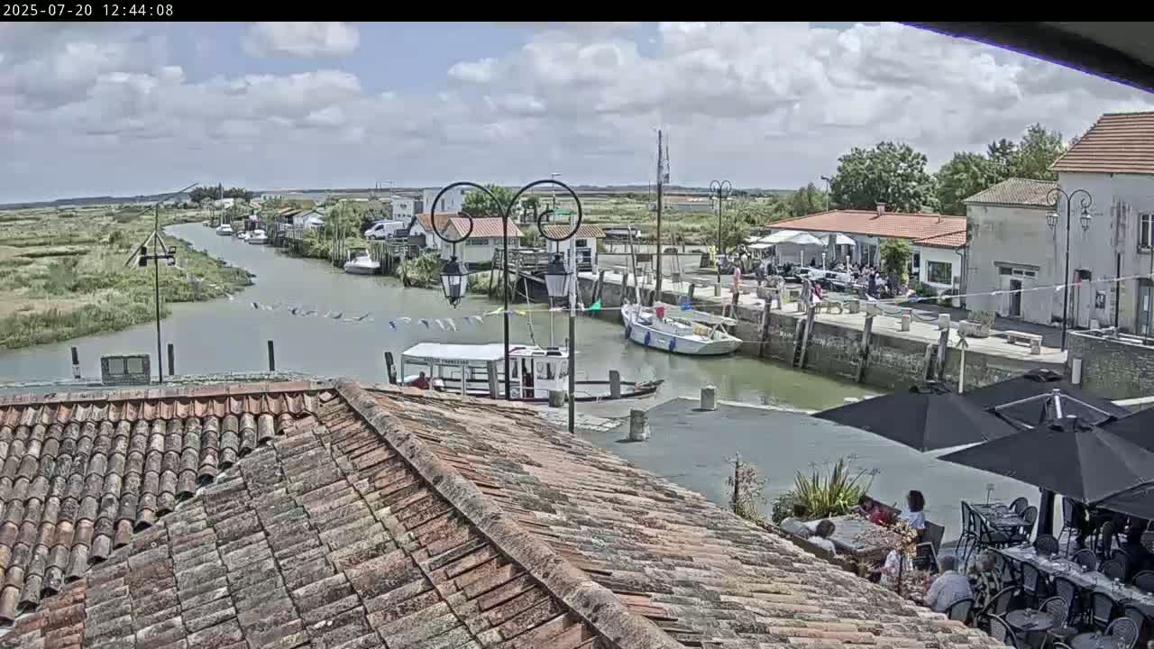 Mornac-sur-Seudre Village Live Cam - Rochefort, Charente-Maritime, Nouvelle-Aquitaine, France