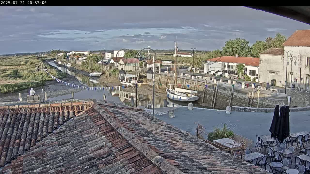 Mornac-sur-Seudre Village Live Cam - Rochefort, Charente-Maritime, Nouvelle-Aquitaine, France