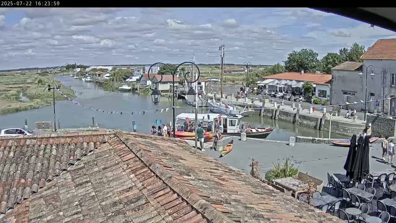 Mornac-sur-Seudre Village Live Cam - Rochefort, Charente-Maritime, Nouvelle-Aquitaine, France