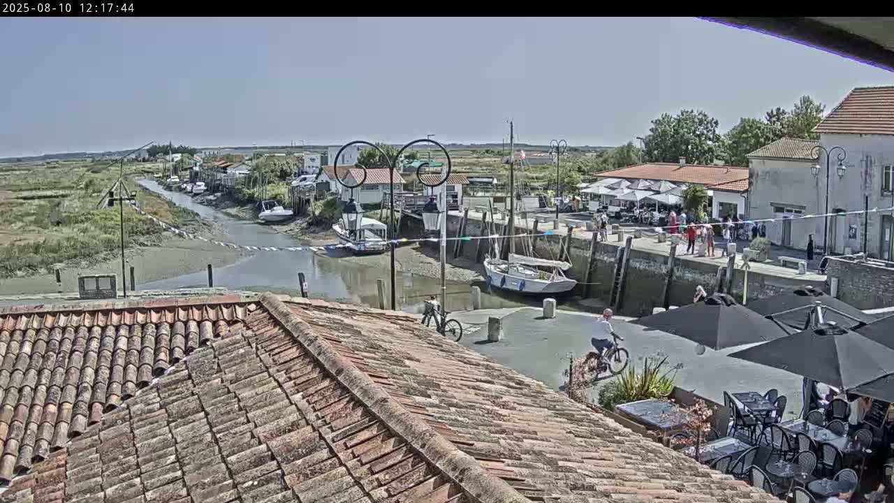 Mornac-sur-Seudre Village Live Cam - Rochefort, Charente-Maritime, Nouvelle-Aquitaine, France