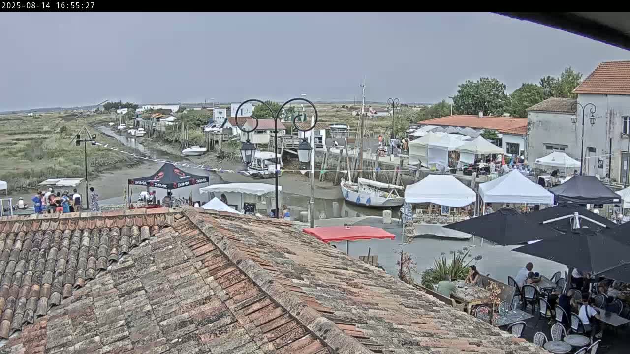 Mornac-sur-Seudre Village Live Cam - Rochefort, Charente-Maritime, Nouvelle-Aquitaine, France