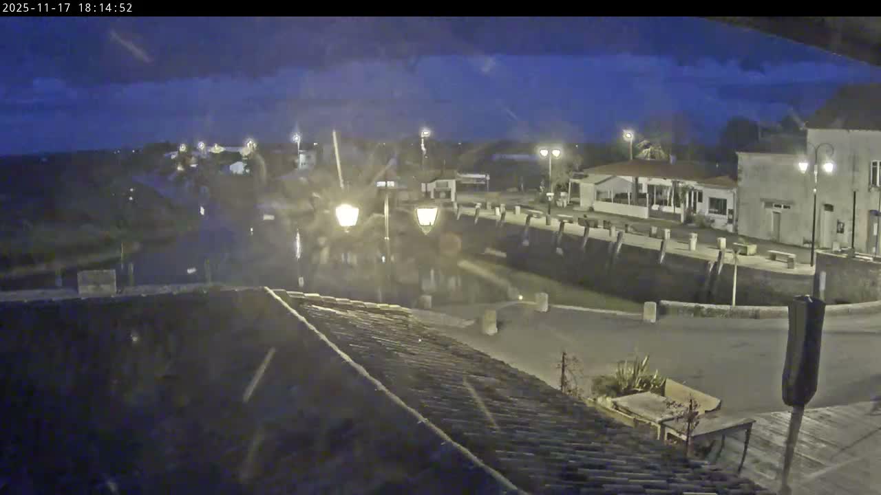 Mornac-sur-Seudre Village Live Cam - Rochefort, Charente-Maritime, Nouvelle-Aquitaine, France