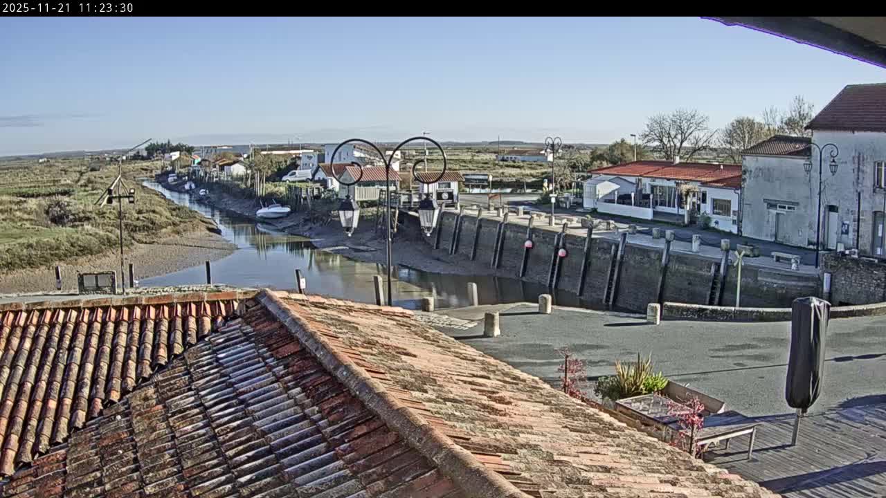 Mornac-sur-Seudre Village Live Cam - Rochefort, Charente-Maritime, Nouvelle-Aquitaine, France