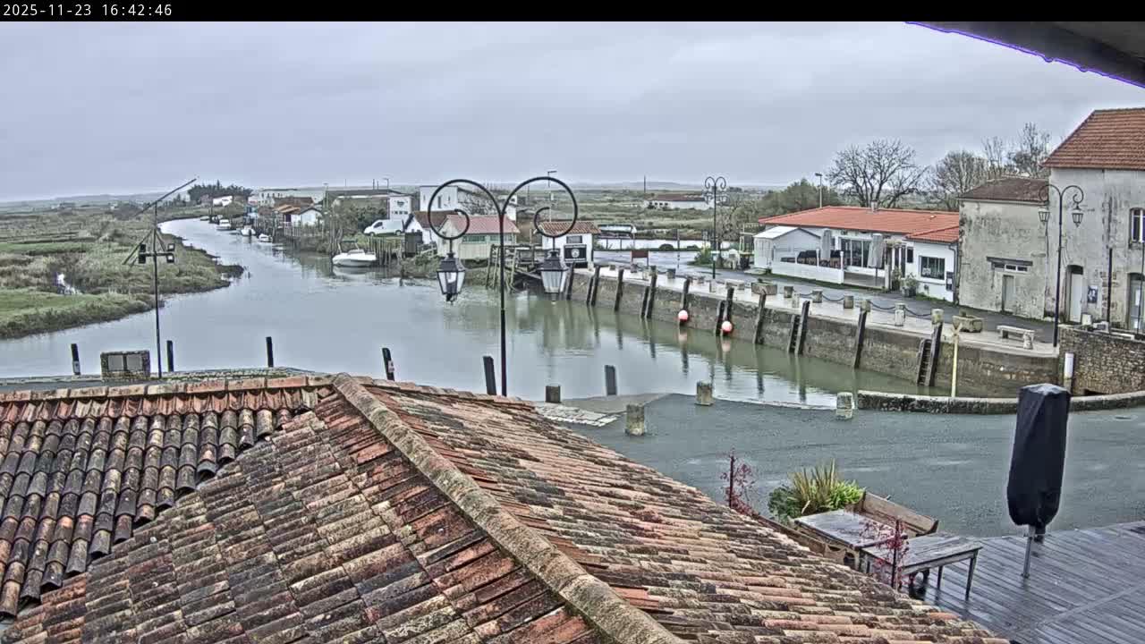 Mornac-sur-Seudre Village Live Cam - Rochefort, Charente-Maritime, Nouvelle-Aquitaine, France